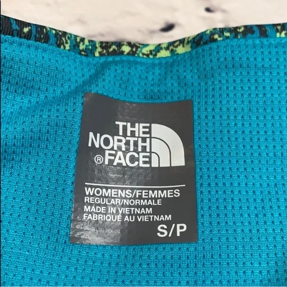 The North Face Neon Snakeskin Print Capri leggings - Picture 2 of 12